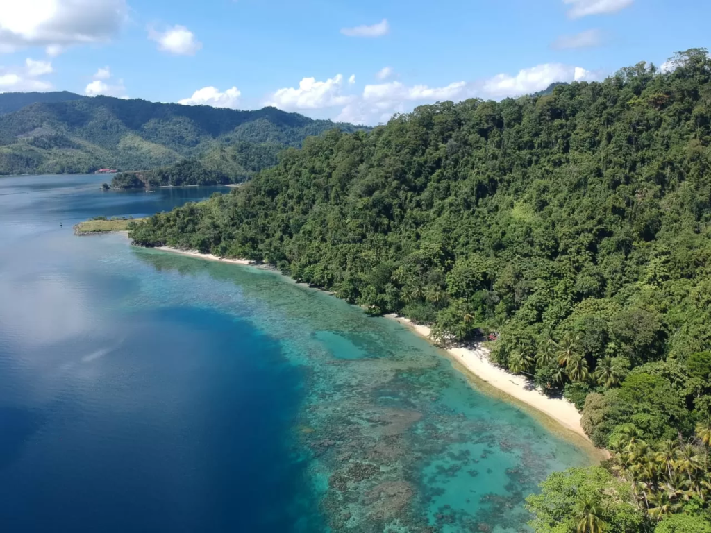 Pantai Tablanusu – Papua