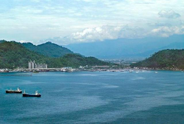 Pantai Bungus – Padang, Sumatera Barat