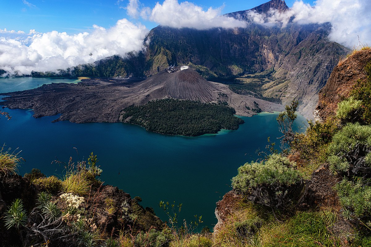 Gunung Samalas Letusan Raksasa Abad ke-13