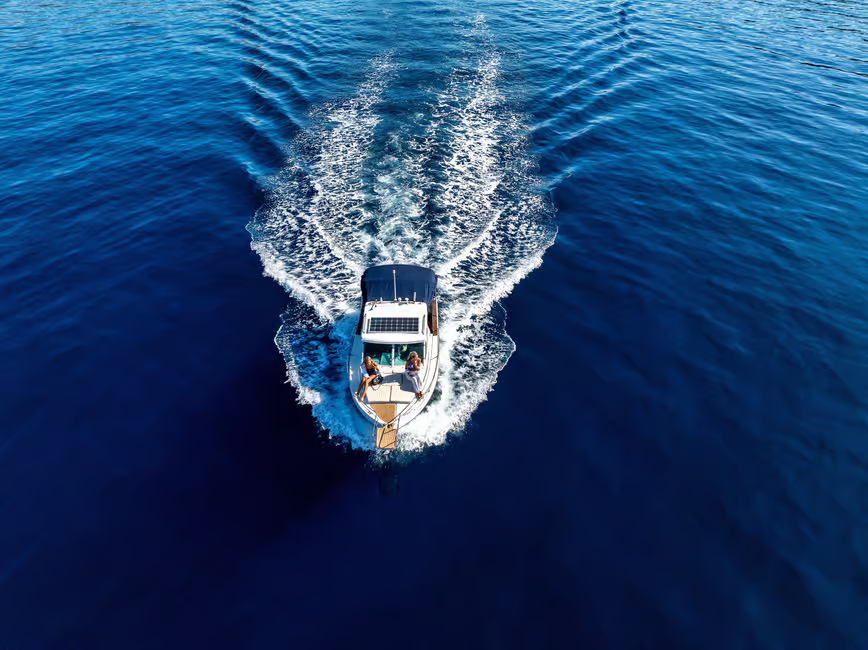 Yacht Mewah Jelajah Pulau Tersembunyi Dunia 2026